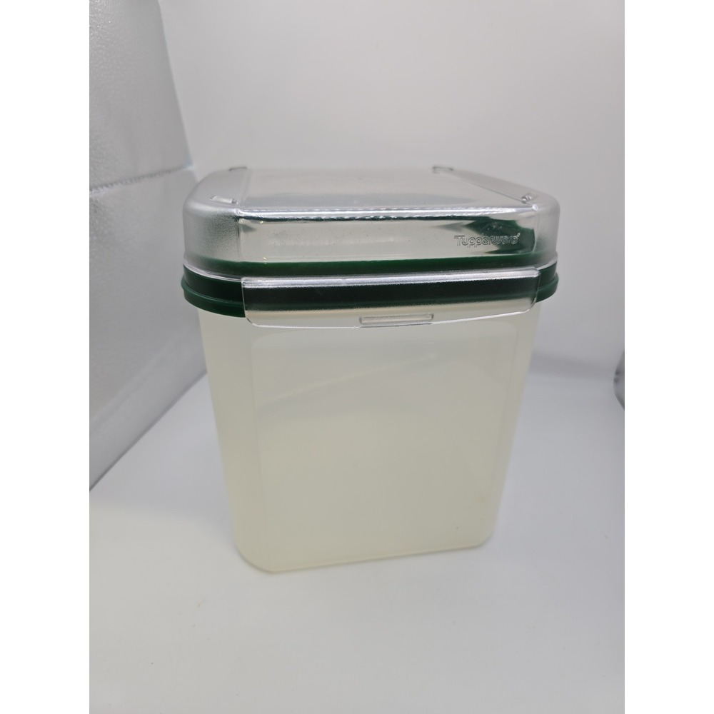 Tupperware Bread Keeper Modular Mates Green 17 Cups Flip Top~ No Insert